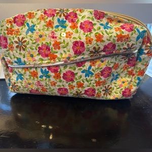 Alexia Crawford Floral Wristlet Bag NEW